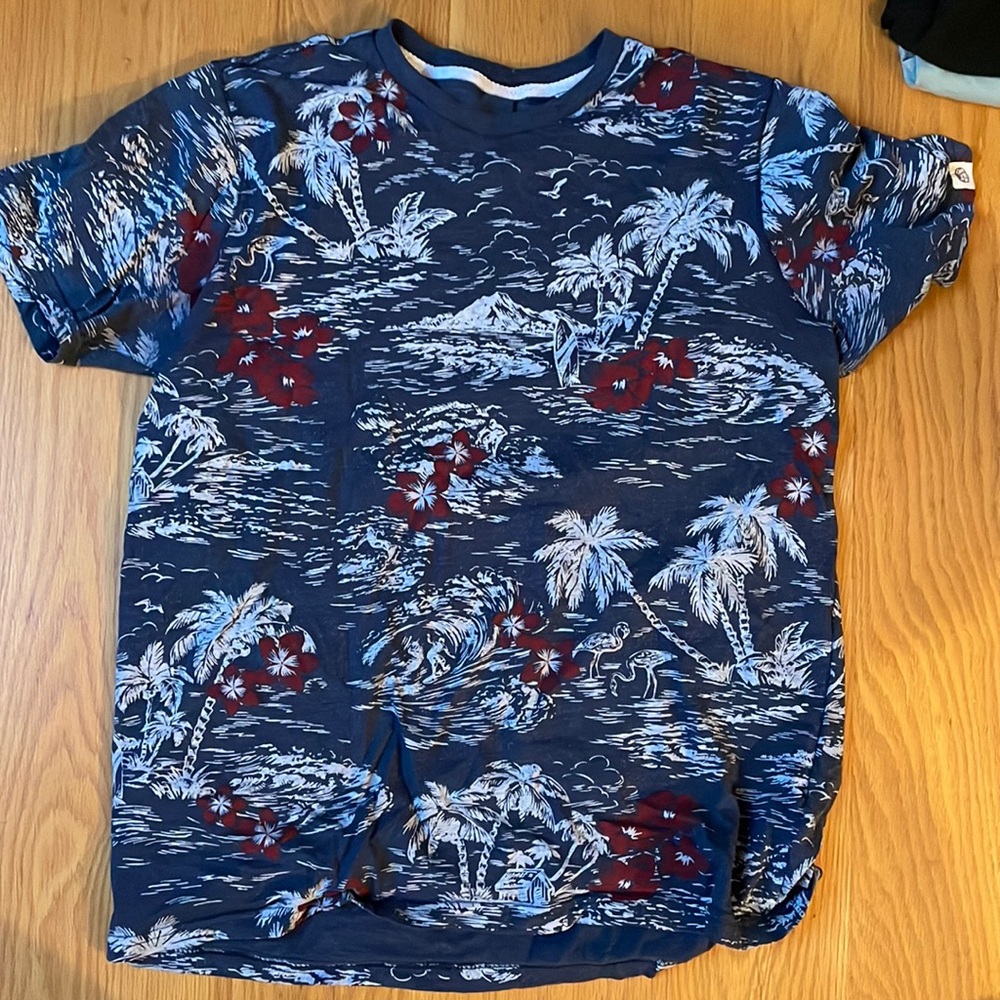 Hawaiian shirt!